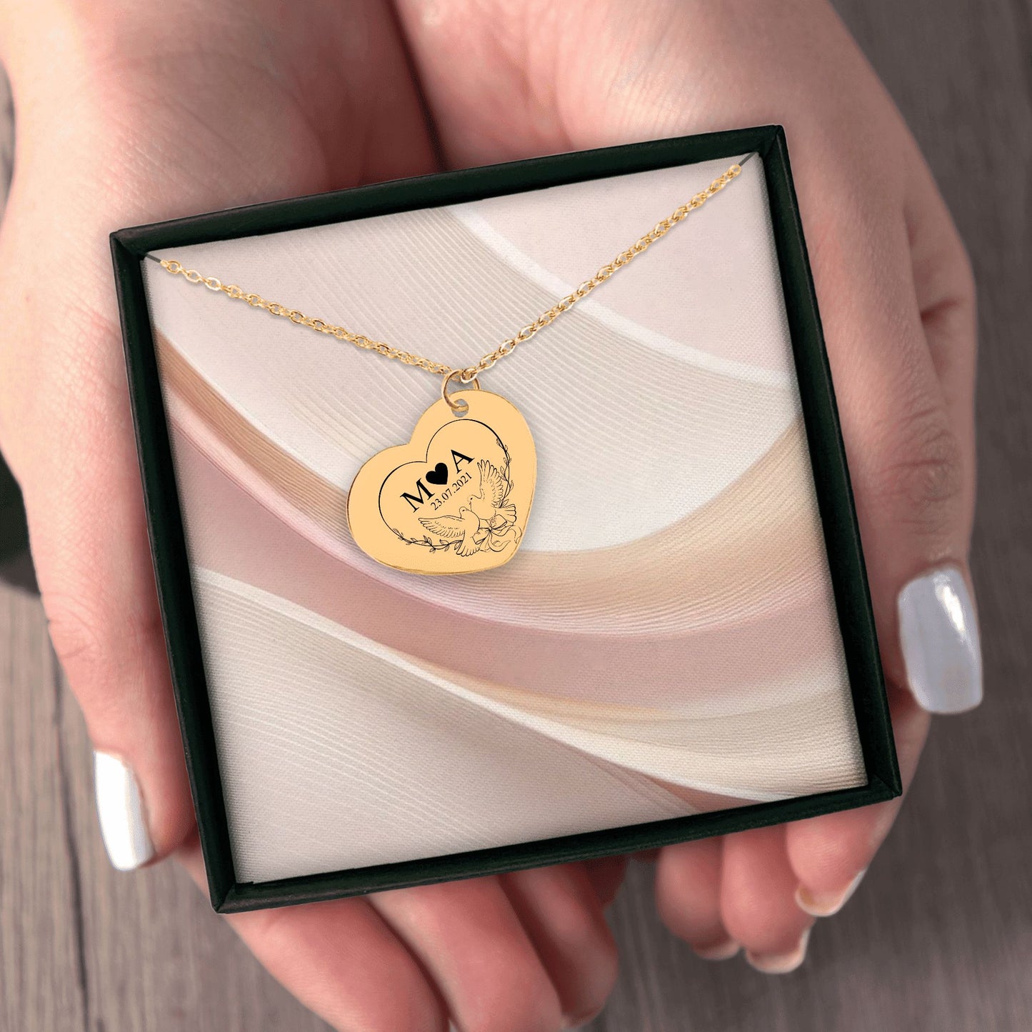 Necklace Eternal Love Heart with Initials - Unique & Personalised!